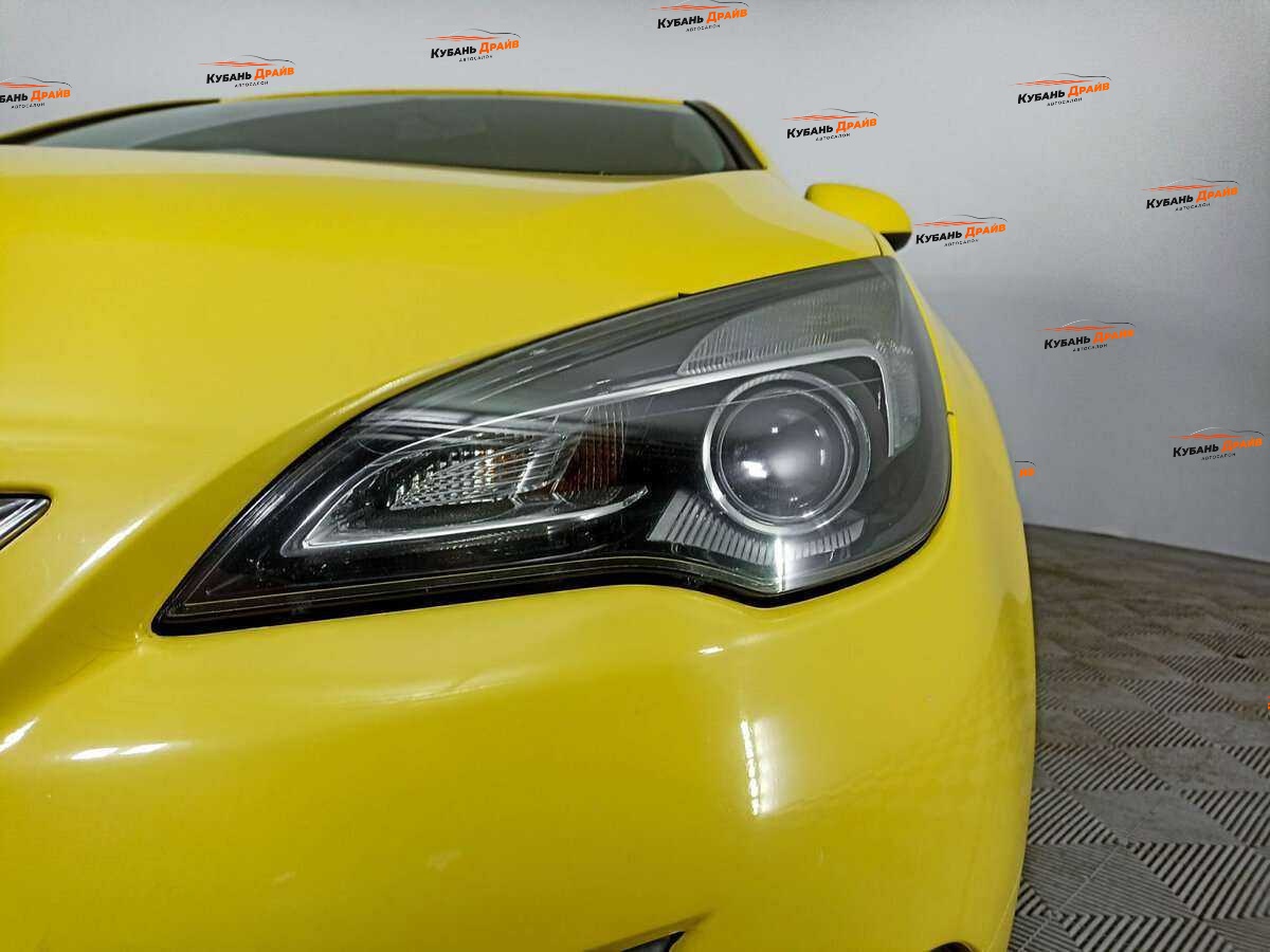 Opel Astra 2014 года с пробегом. Фото: #12