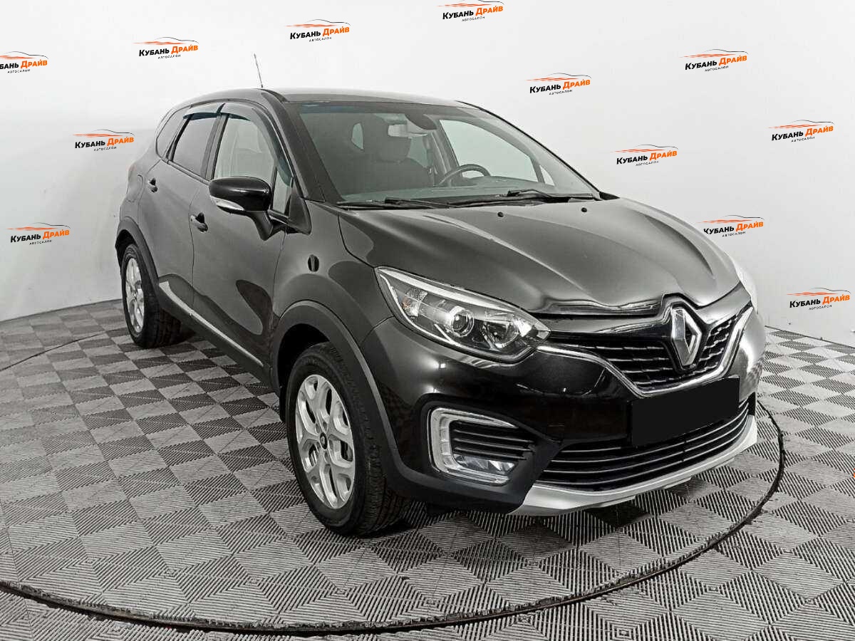 Renault Kaptur 2016 года с пробегом. Фото: #2