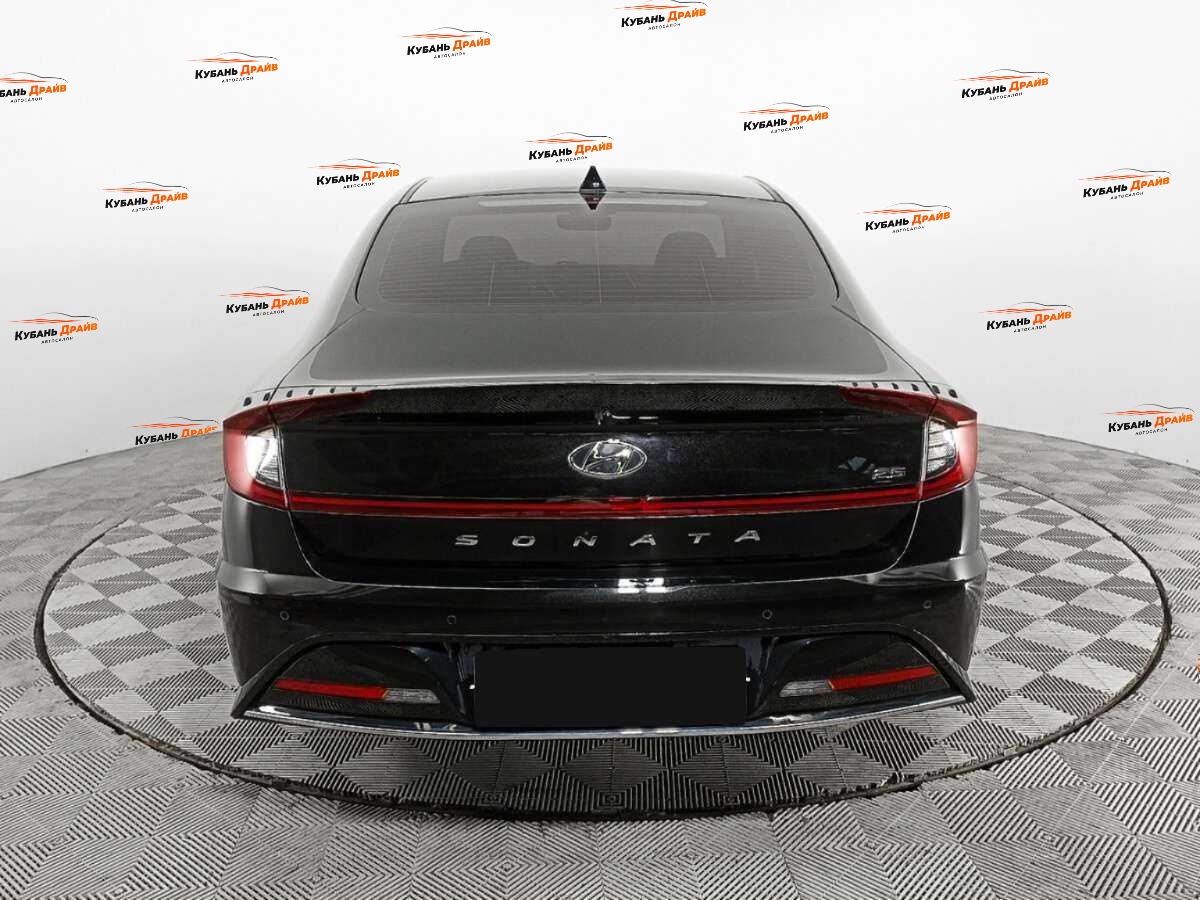 Hyundai Sonata 2019 года с пробегом. Фото: #5