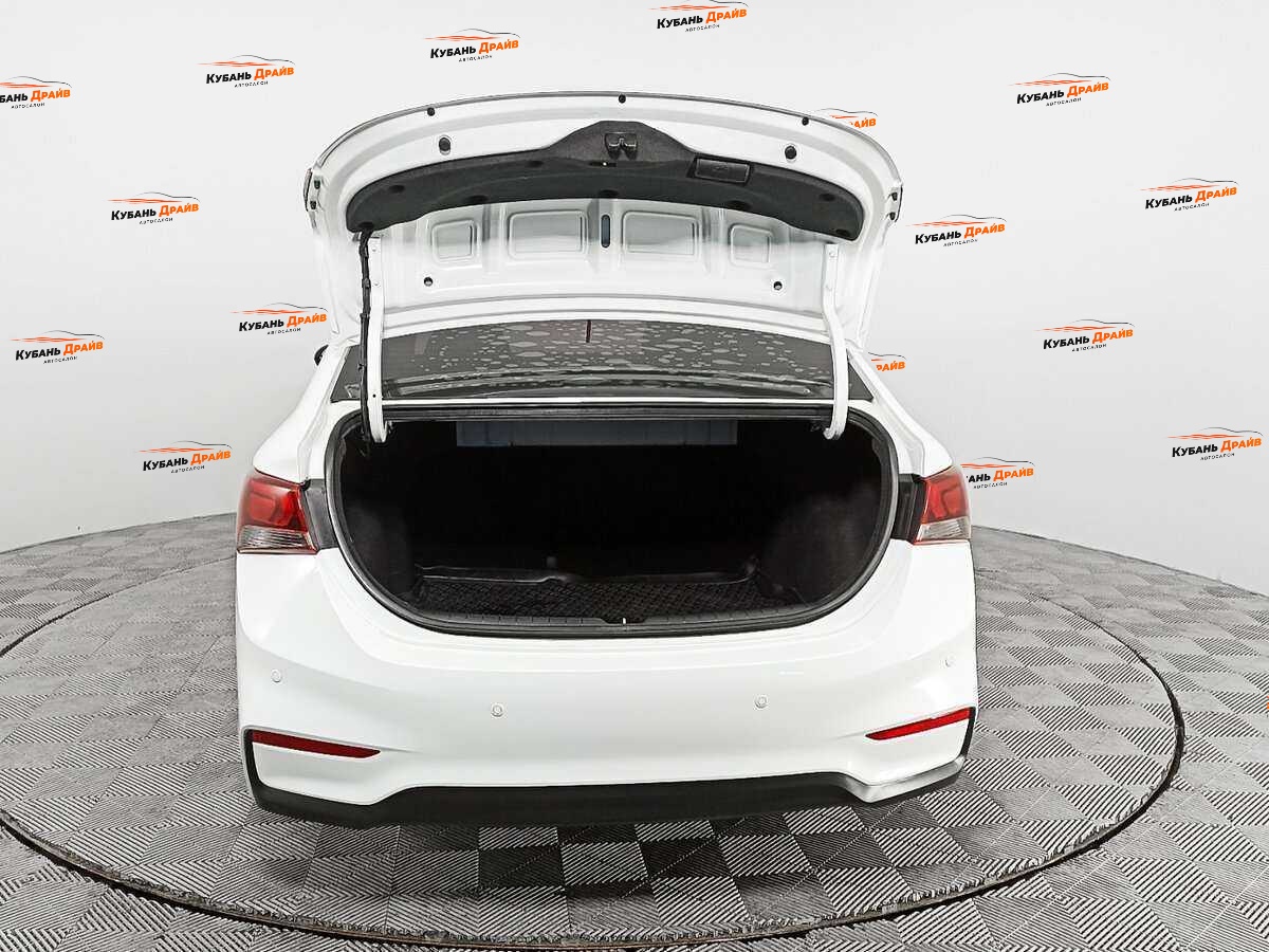 Hyundai Solaris 2017 года с пробегом. Фото: #9