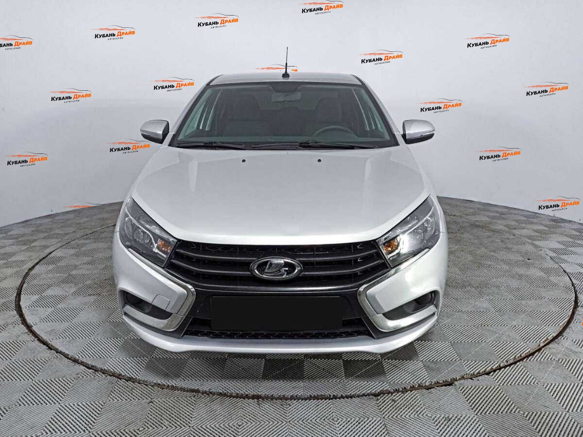 Lada (ВАЗ) Vesta 2017 года с пробегом. Фото: #1