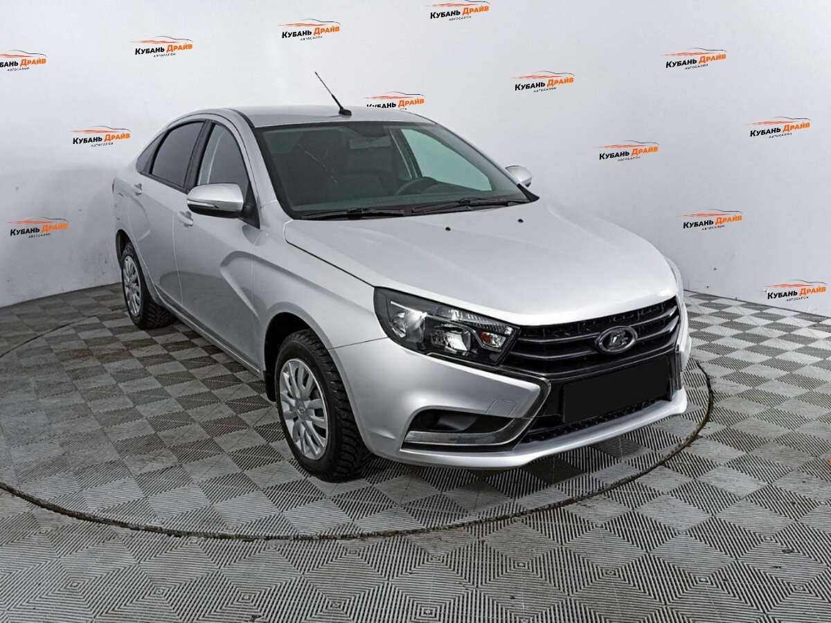 Lada (ВАЗ) Vesta 2017 года с пробегом. Фото: #2