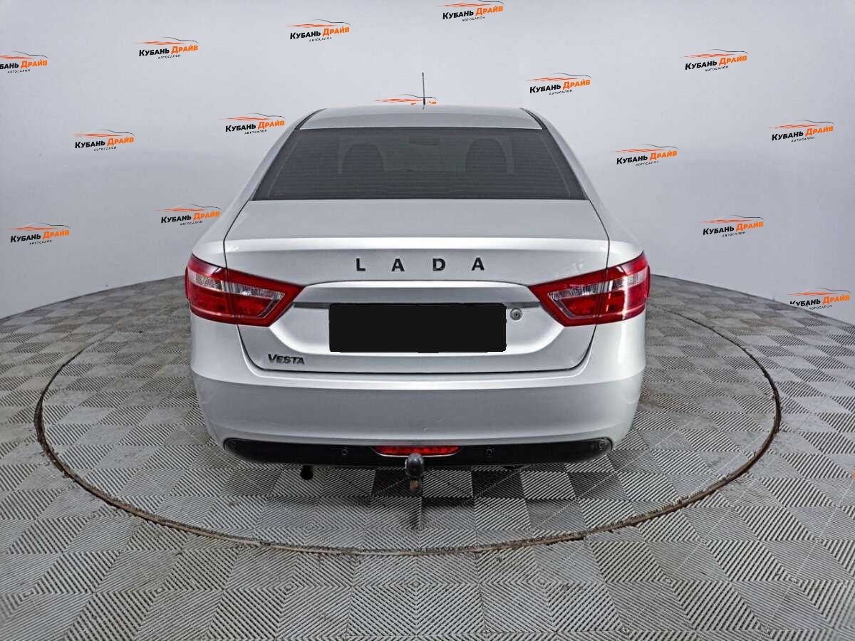 Lada (ВАЗ) Vesta 2017 года с пробегом. Фото: #5