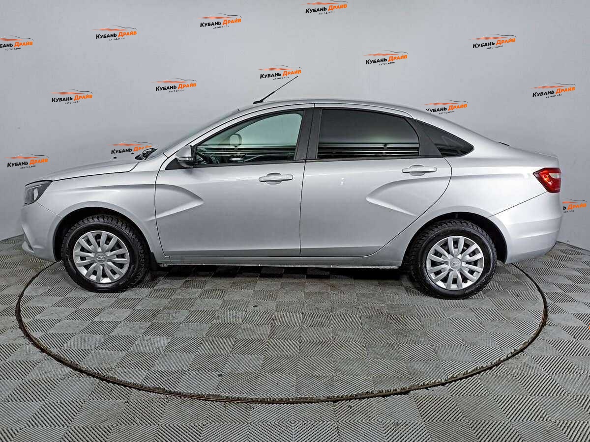 Lada (ВАЗ) Vesta 2017 года с пробегом. Фото: #7