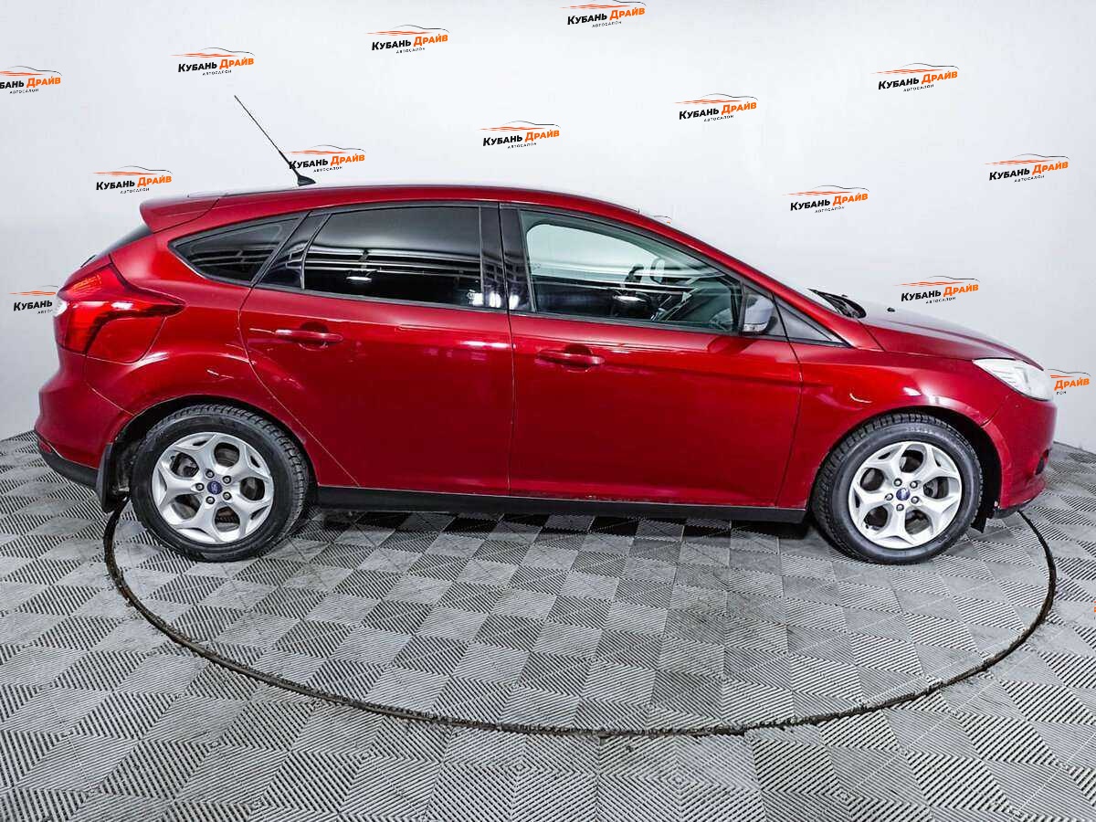Ford Focus 2013 года с пробегом. Фото: #3