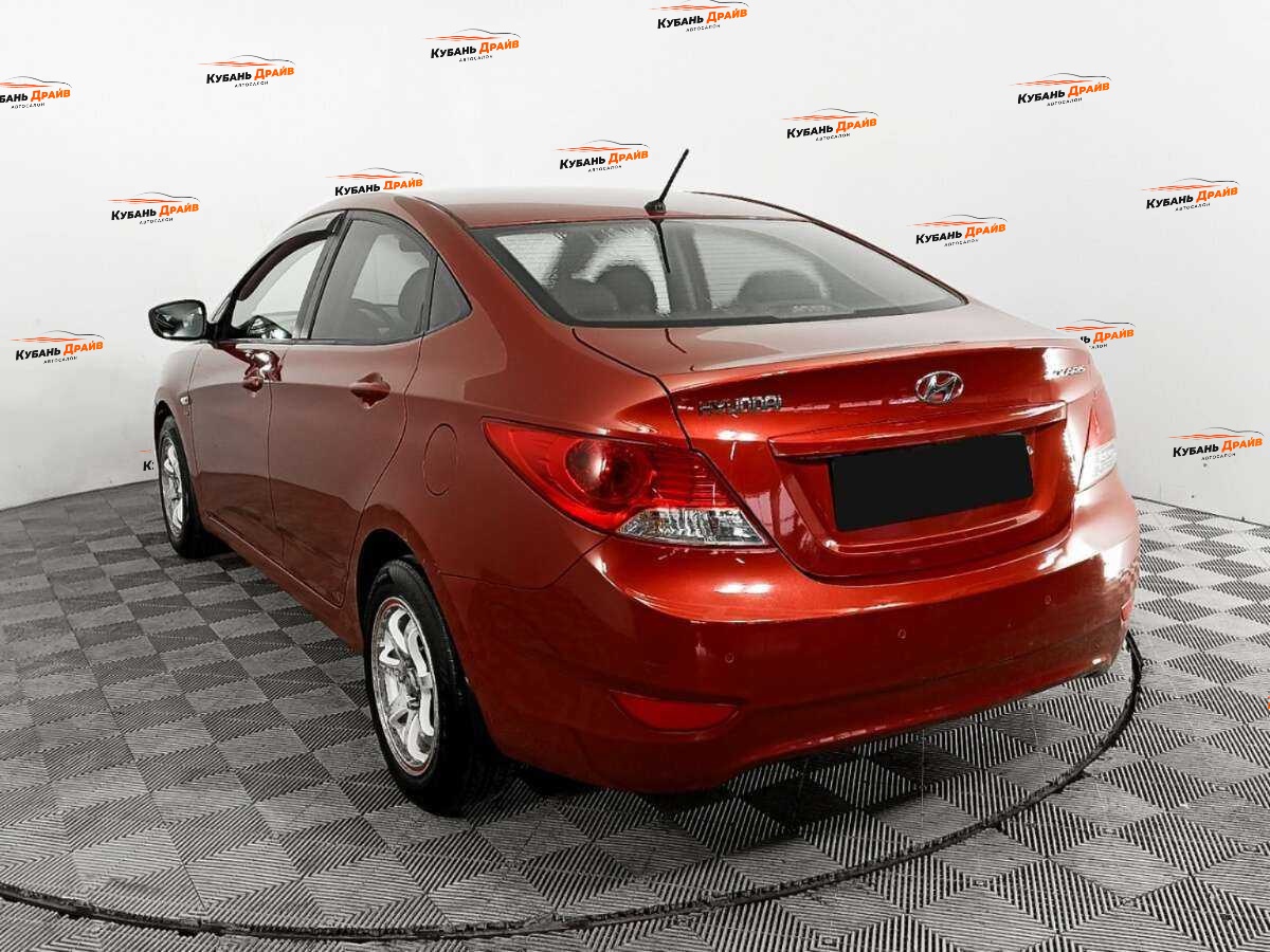 Hyundai Solaris 2012 года с пробегом. Фото: #5