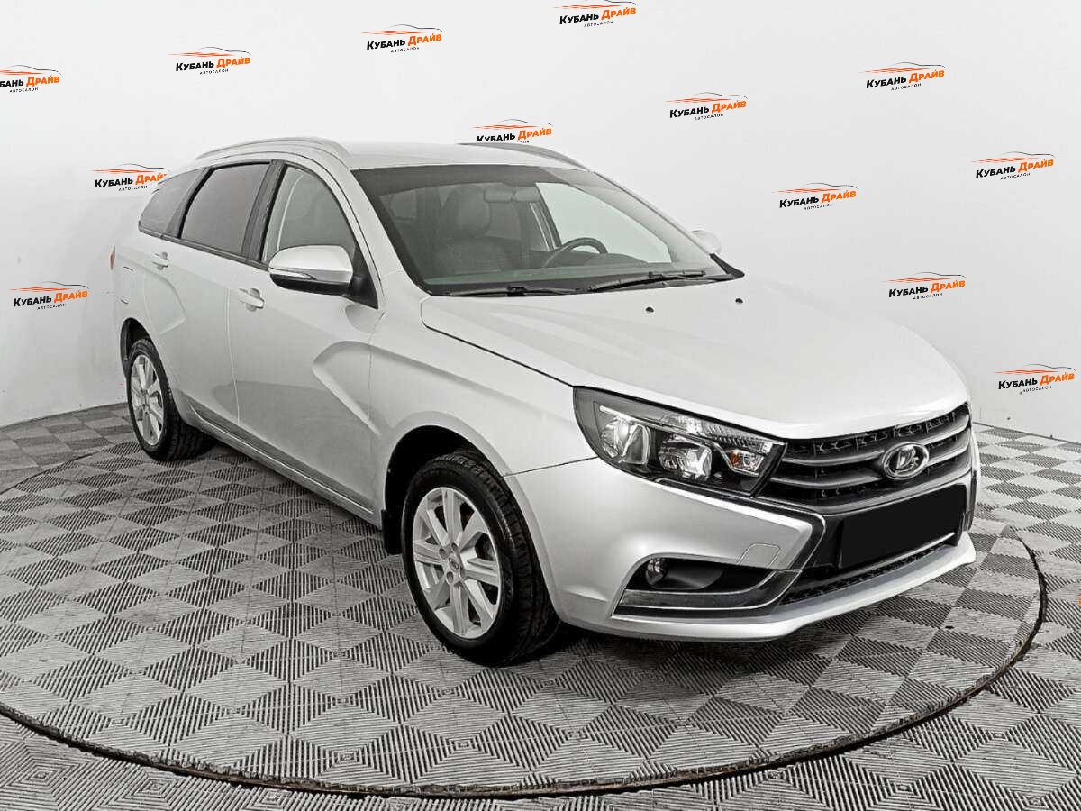Lada (ВАЗ) Vesta 2020 года с пробегом. Фото: #2