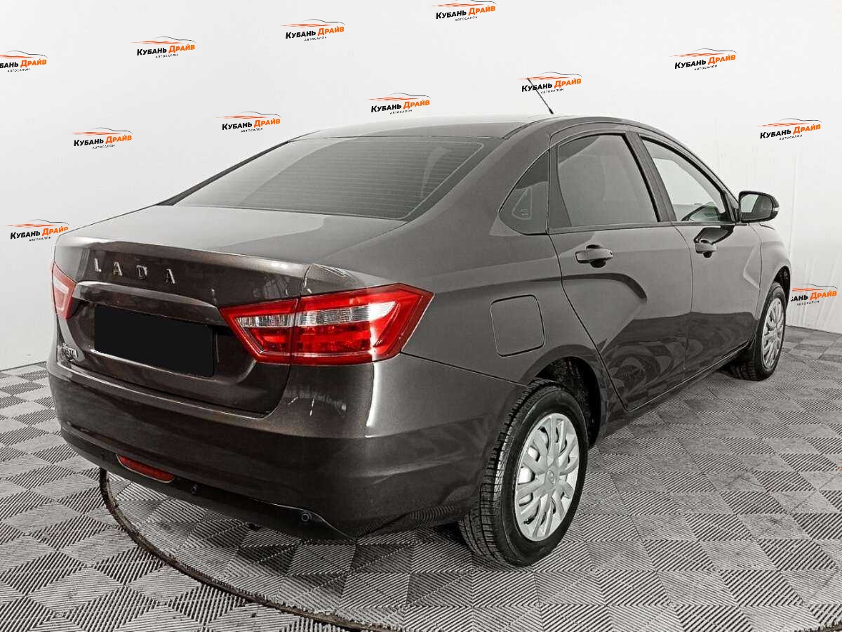 Lada (ВАЗ) Vesta 2021 года с пробегом. Фото: #4