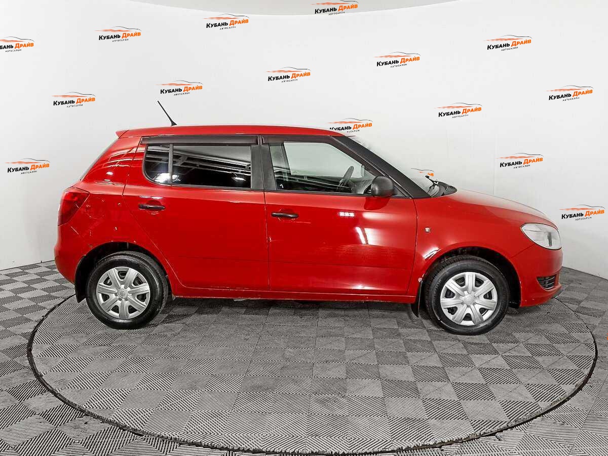 Skoda Fabia 2012 года с пробегом. Фото: #3