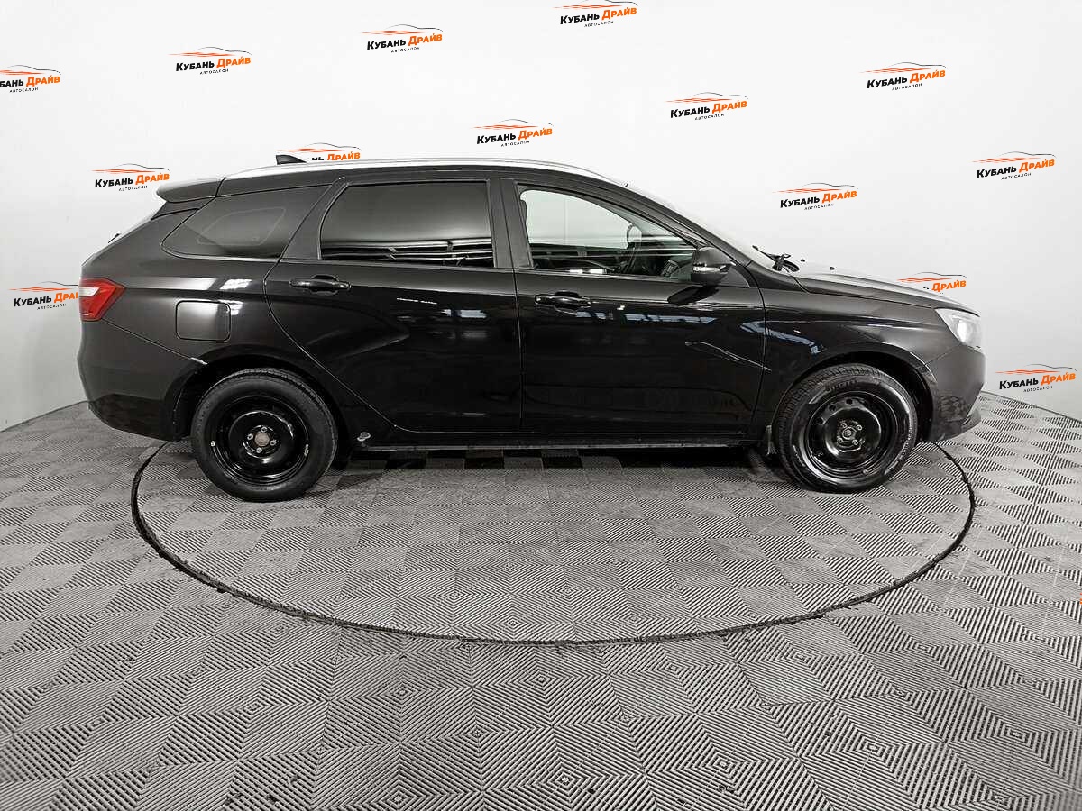 Lada (ВАЗ) Vesta 2019 года с пробегом. Фото: #3