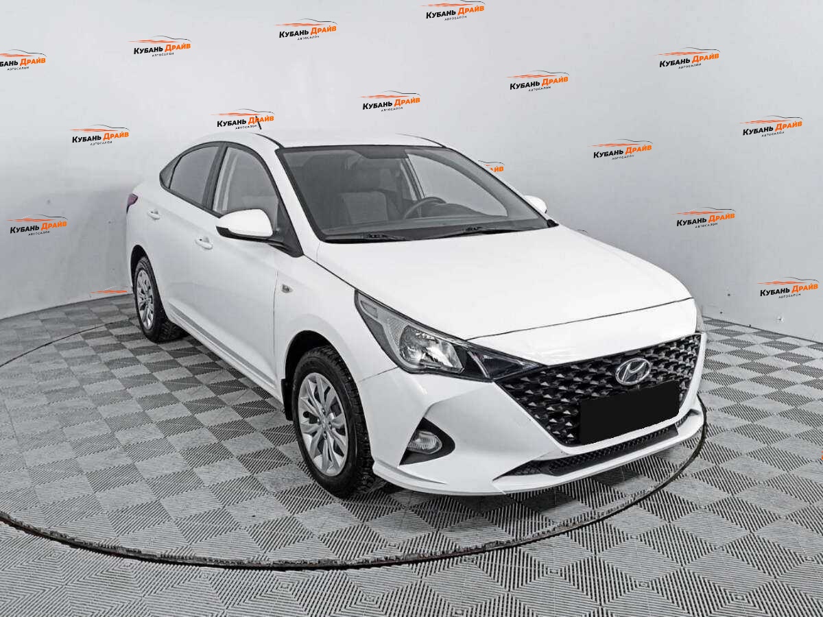 Hyundai Solaris 2021 года с пробегом. Фото: #2