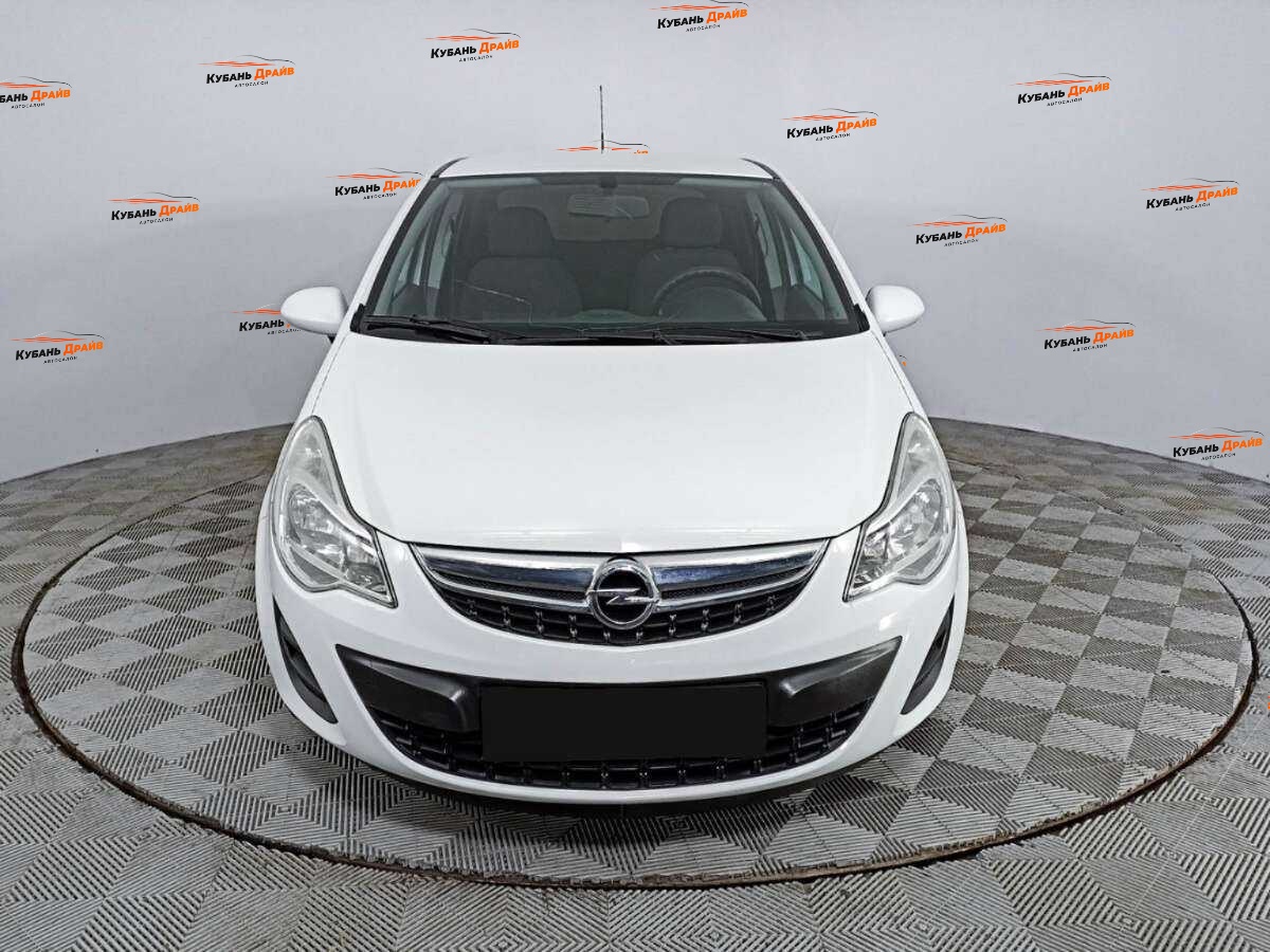 Opel Corsa 2013 года с пробегом. Фото: #1