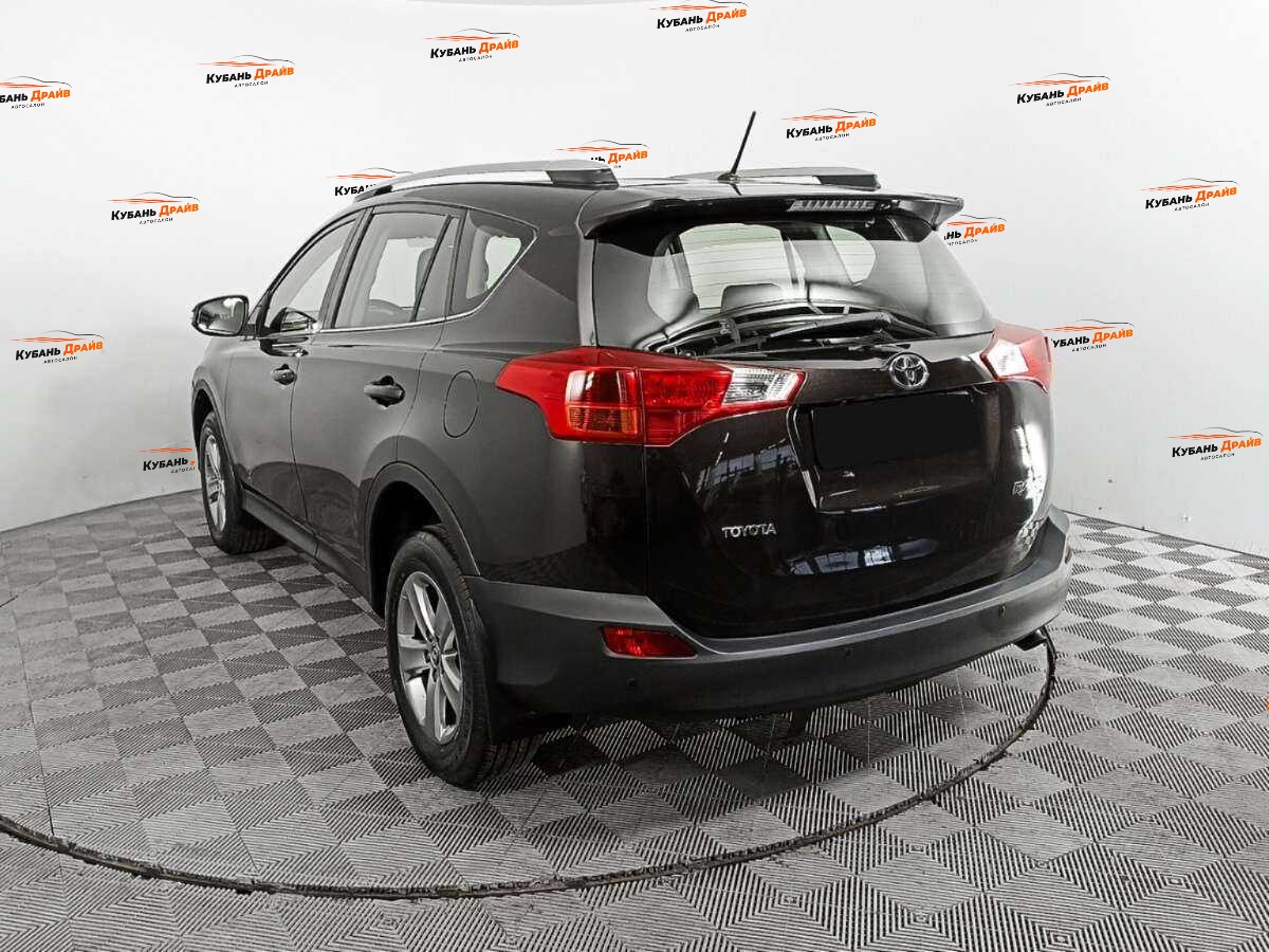 Toyota RAV4 2014 года с пробегом. Фото: #6