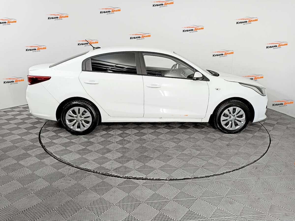 Kia Rio 2020 года с пробегом. Фото: #3