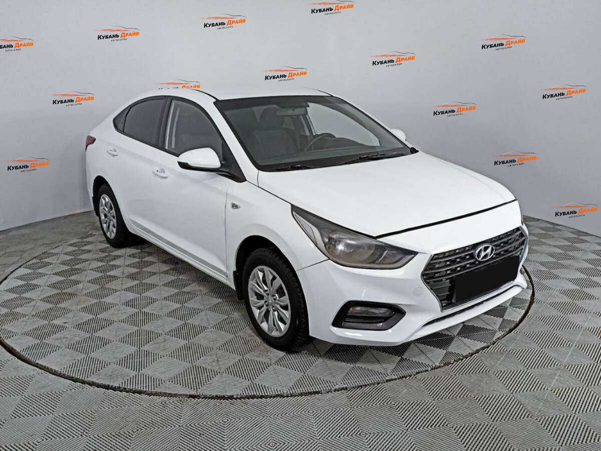 Hyundai Solaris 2017 года с пробегом. Фото: #2