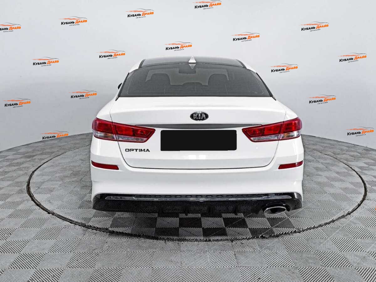 Kia Optima 2019 года с пробегом. Фото: #5