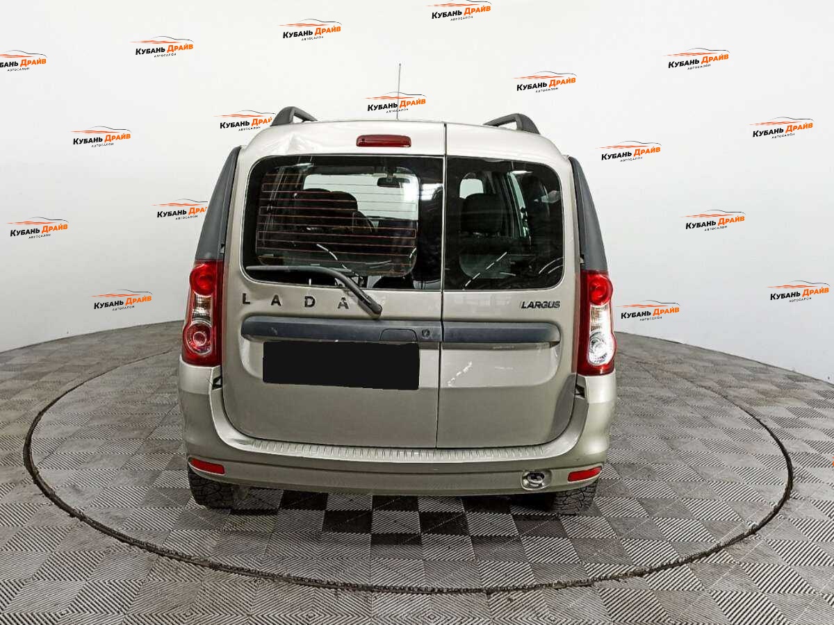 Lada (ВАЗ) Largus 2021 года с пробегом. Фото: #4