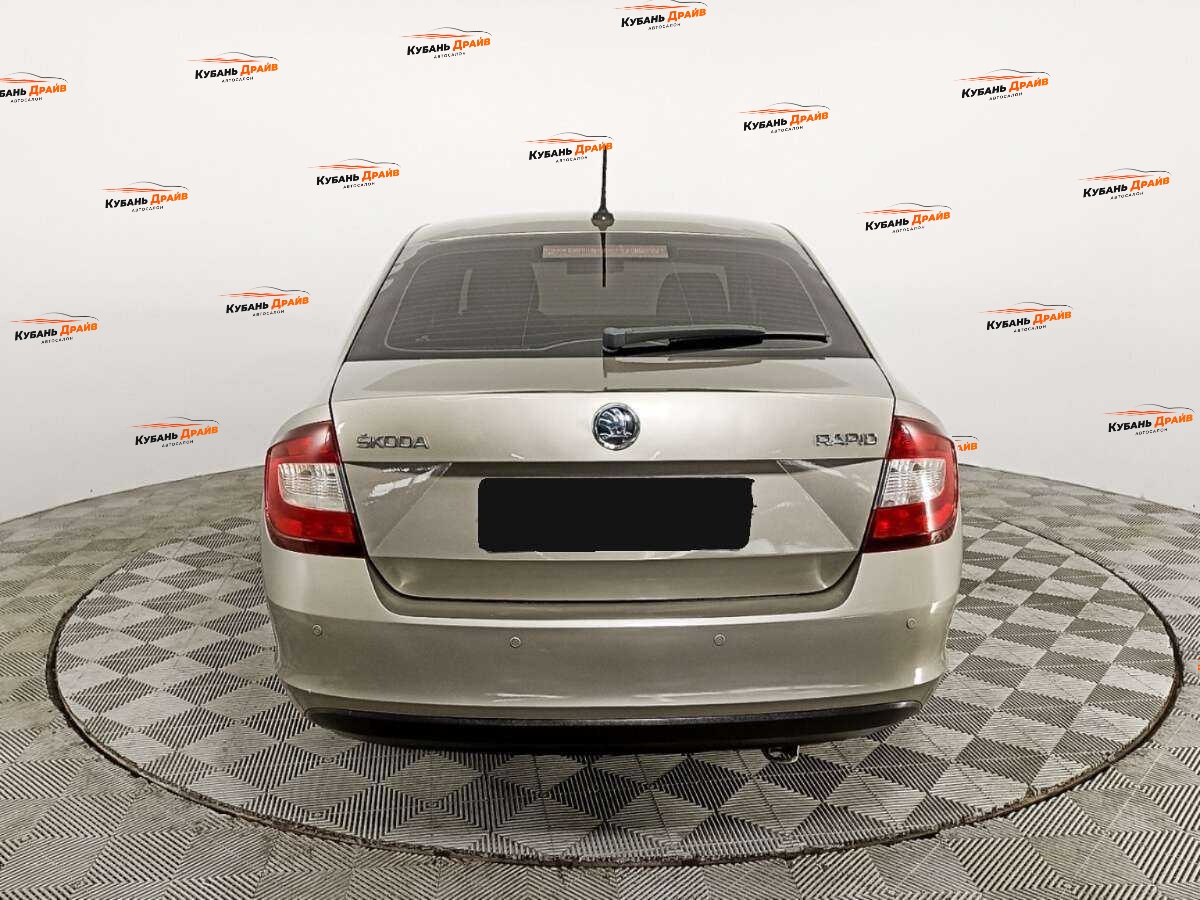 Skoda Rapid 2019 года с пробегом. Фото: #5
