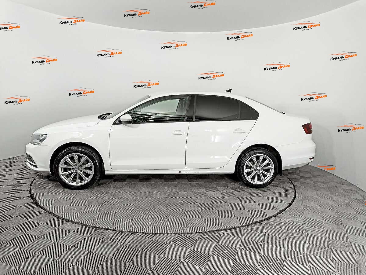 Volkswagen Jetta 2016 года с пробегом. Фото: #7