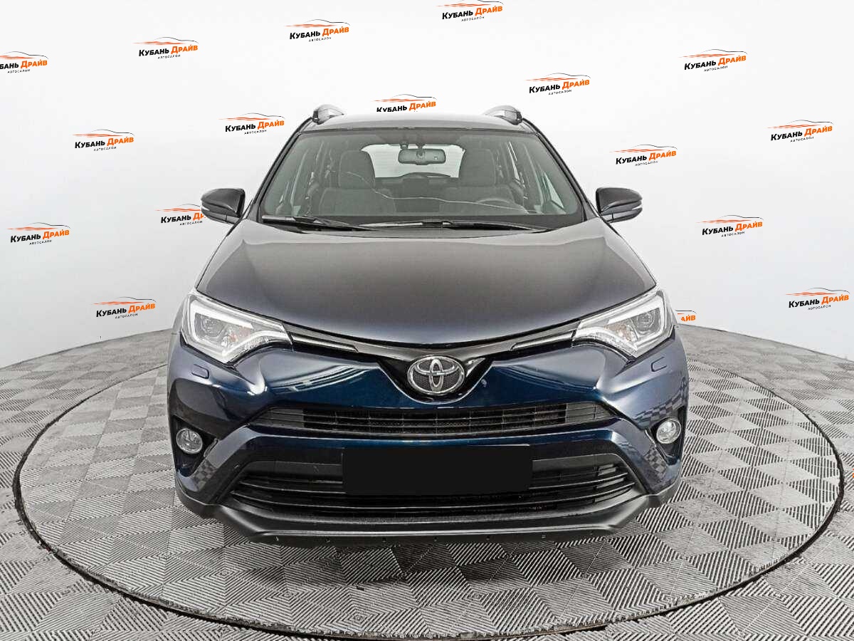 Toyota RAV4 2019 года с пробегом. Фото: #1