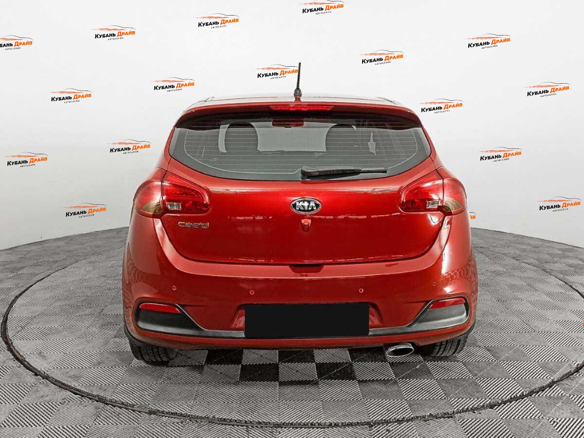 Kia Ceed 2014 года с пробегом. Фото: #5