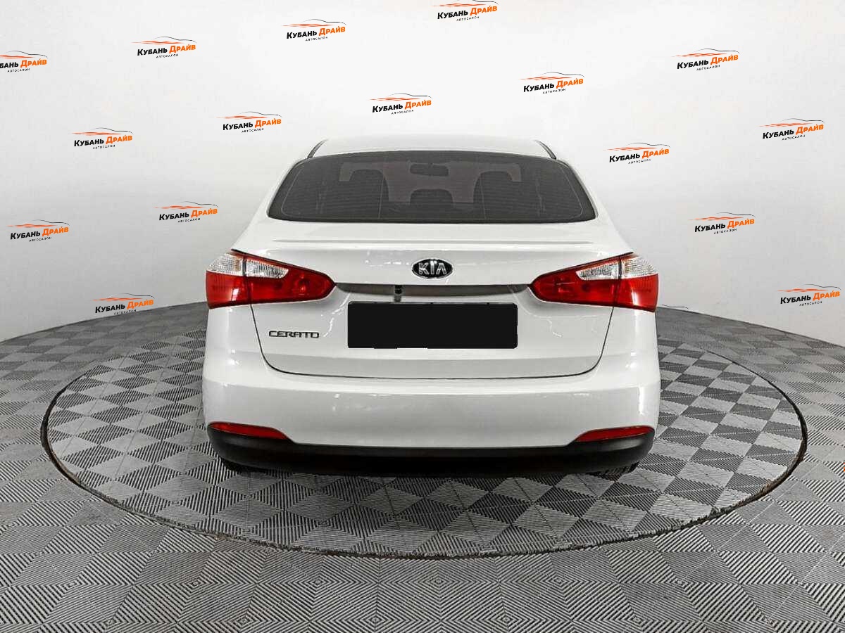 Kia Cerato 2014 года с пробегом. Фото: #5