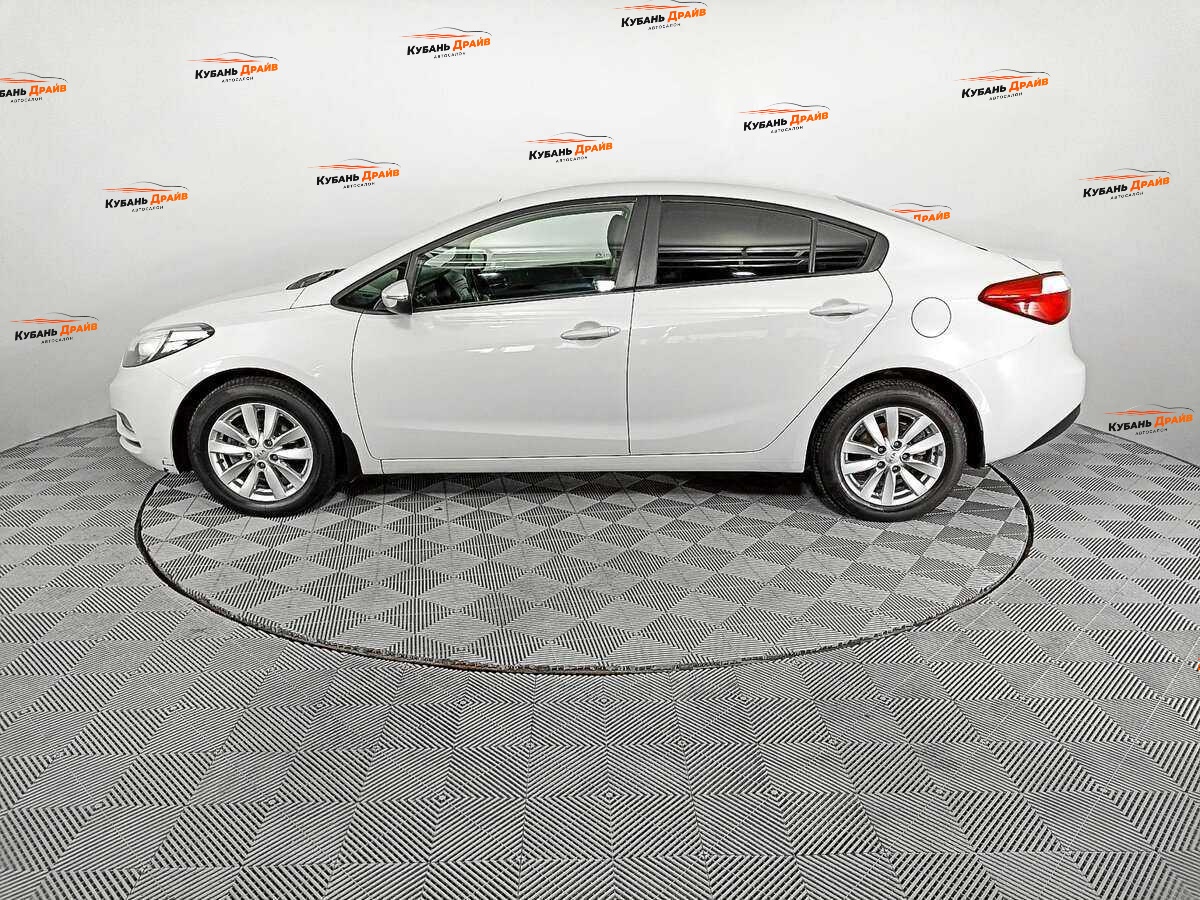 Kia Cerato 2014 года с пробегом. Фото: #7