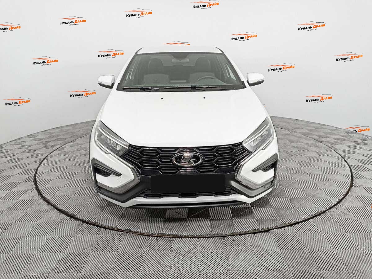 Lada (ВАЗ) Vesta 2023 года с пробегом. Фото: #1