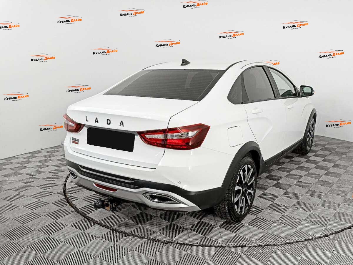 Lada (ВАЗ) Vesta 2023 года с пробегом. Фото: #4