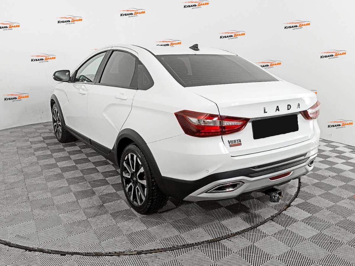 Lada (ВАЗ) Vesta 2023 года с пробегом. Фото: #6