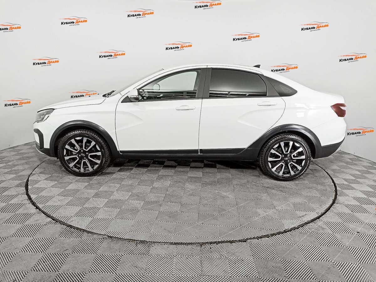 Lada (ВАЗ) Vesta 2023 года с пробегом. Фото: #7