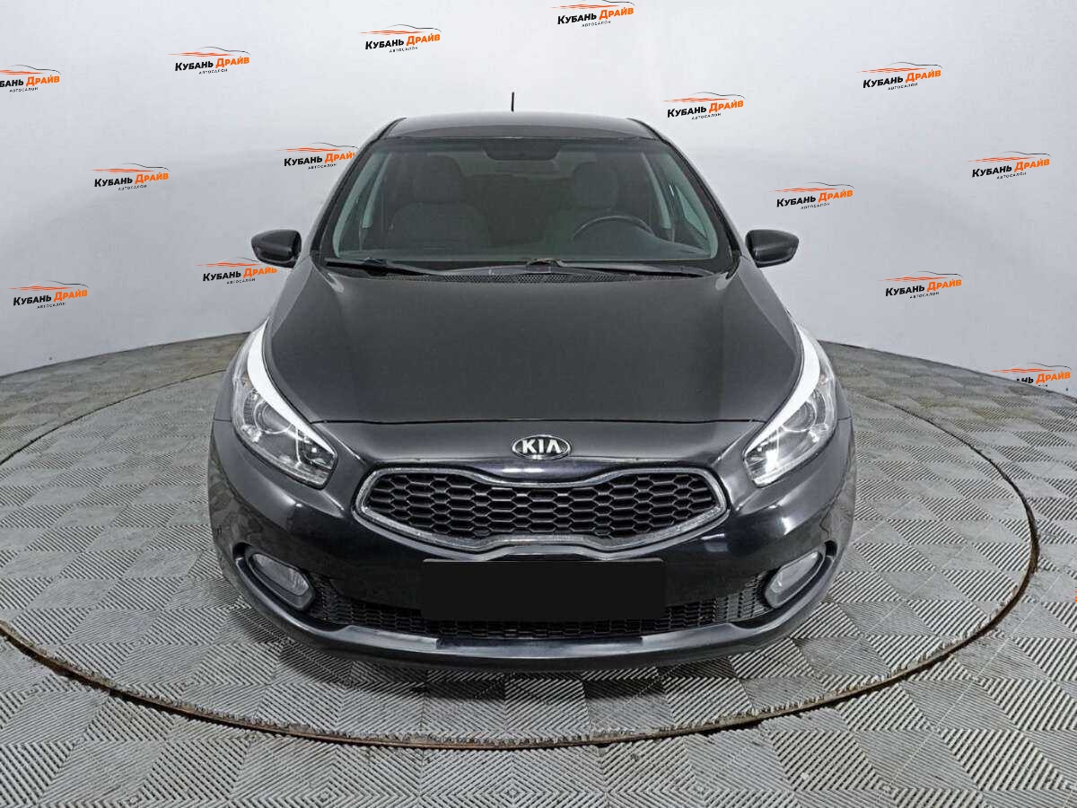Kia Ceed 2012 года с пробегом. Фото: #1