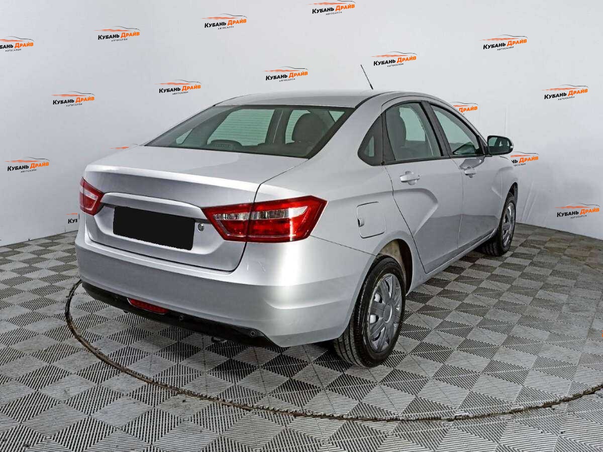 Lada (ВАЗ) Vesta 2015 года с пробегом. Фото: #3