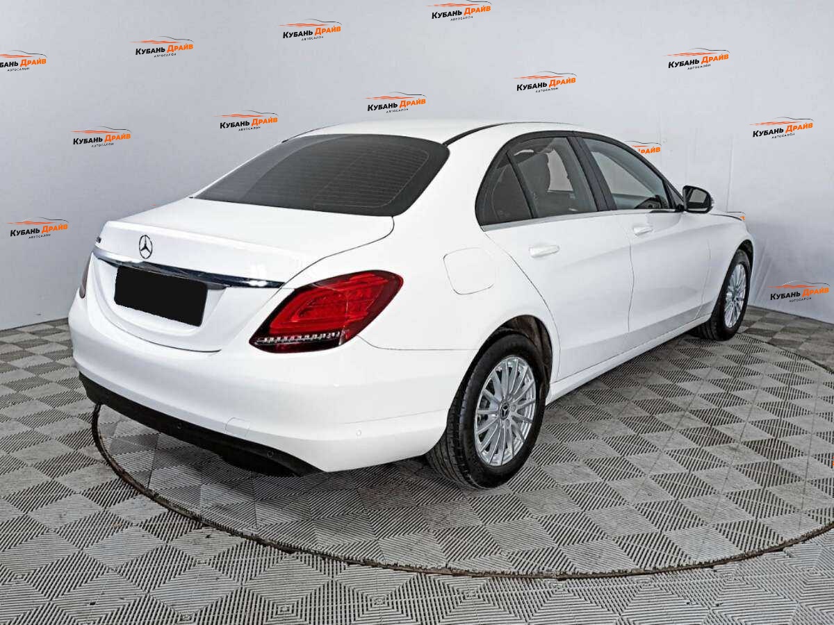 Mercedes-Benz C-Класс 2018 года с пробегом. Фото: #4