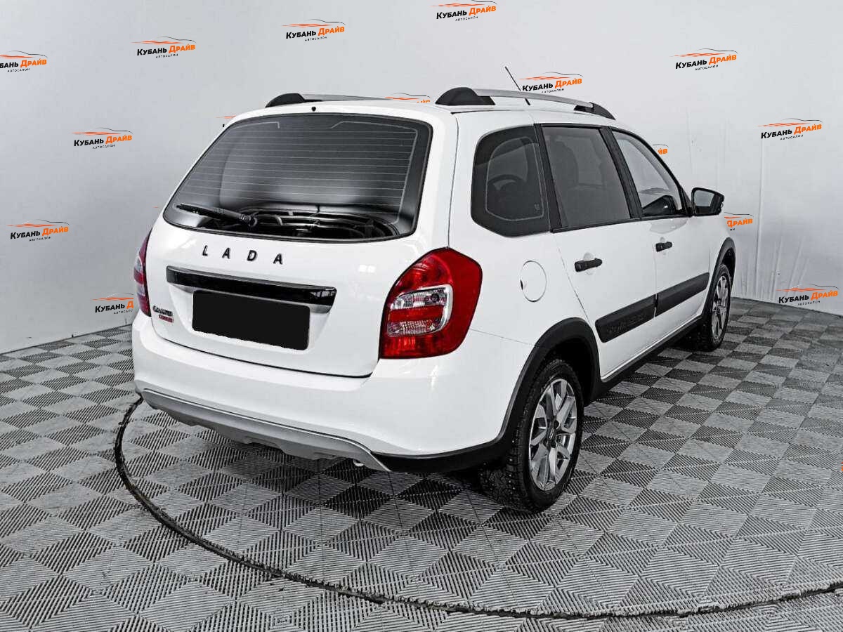 Lada (ВАЗ) Granta 2023 года с пробегом. Фото: #4