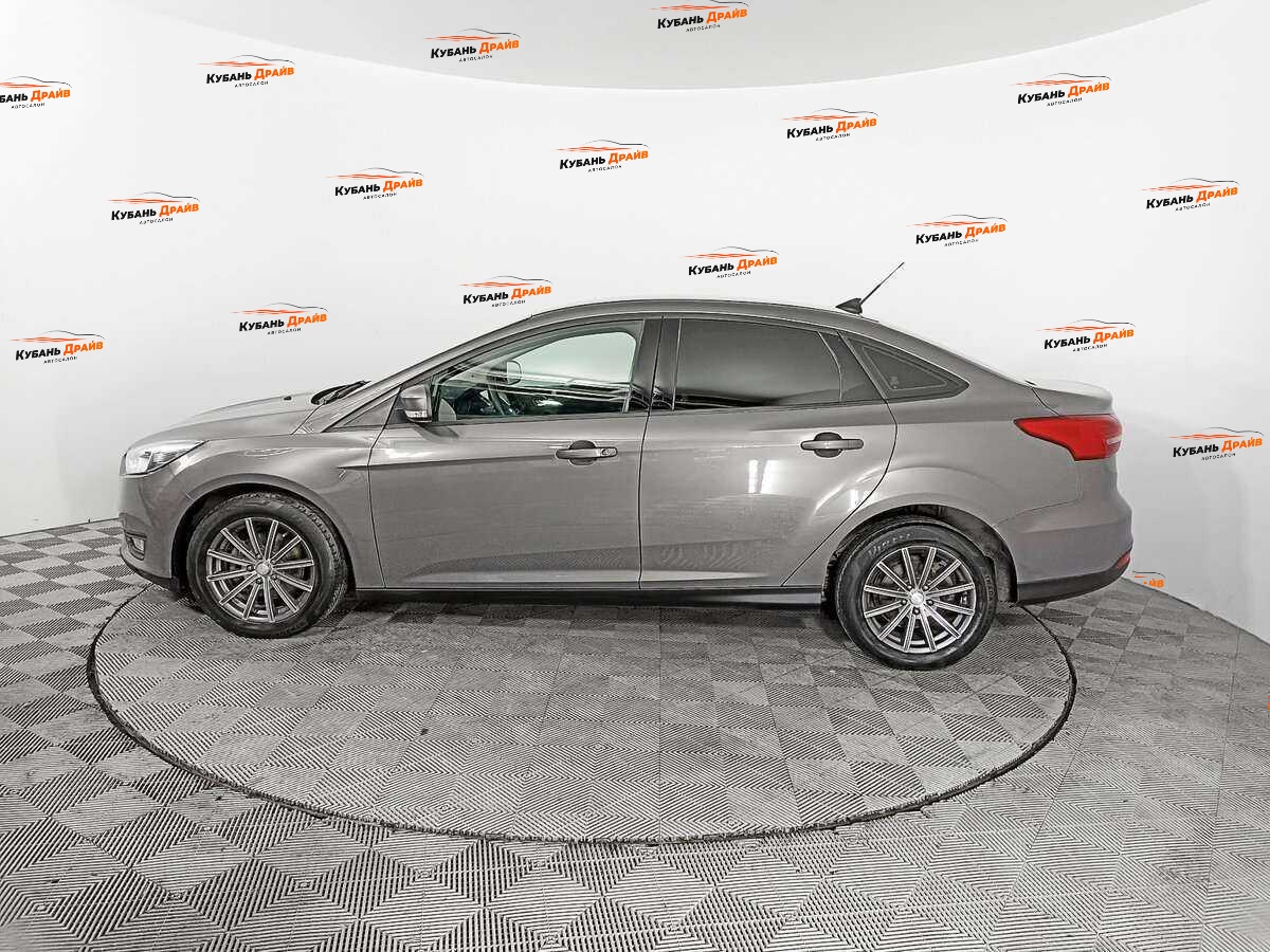 Ford Focus 2017 года с пробегом. Фото: #7