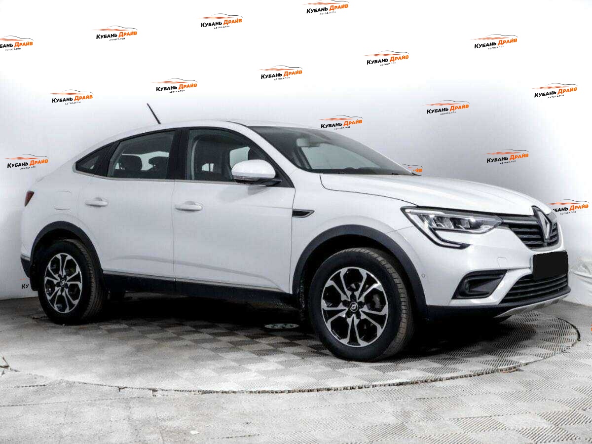 Renault Arkana 2019 года с пробегом. Фото: #2