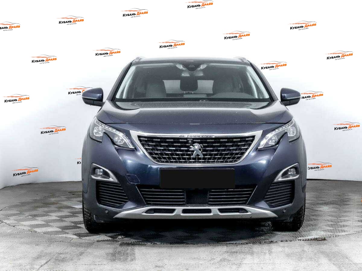 Peugeot 5008 2019 года с пробегом. Фото: #1