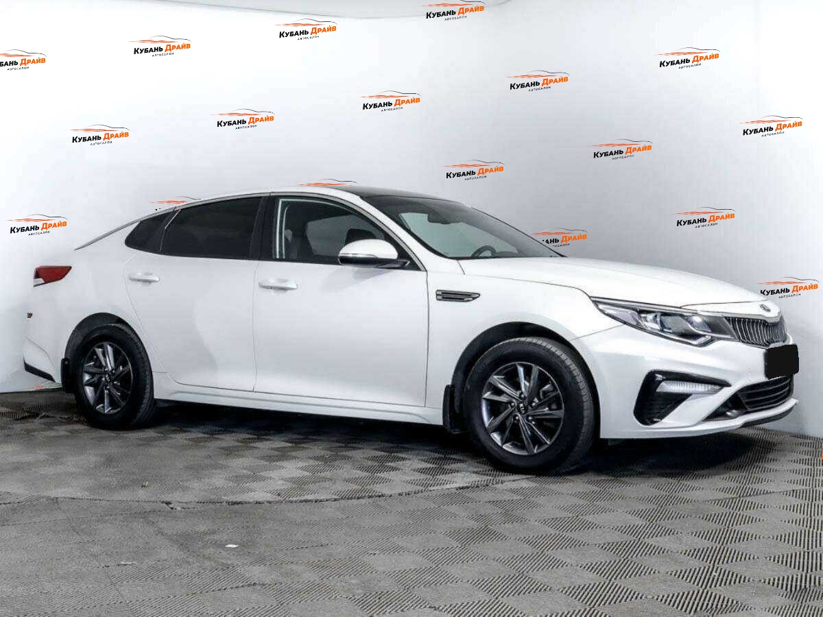 Kia Optima 2018 года с пробегом. Фото: #2