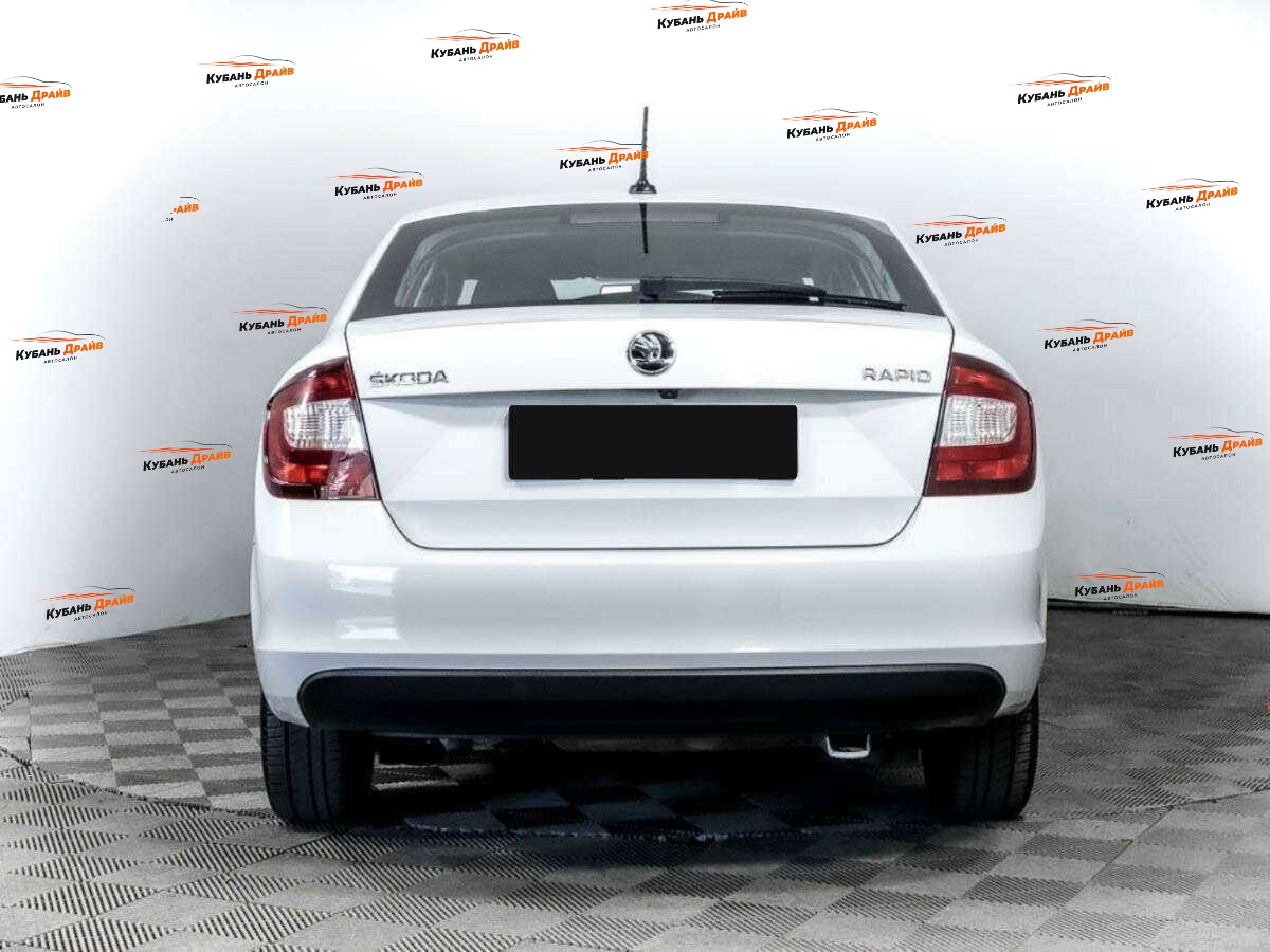 Skoda Rapid 2019 года с пробегом. Фото: #4
