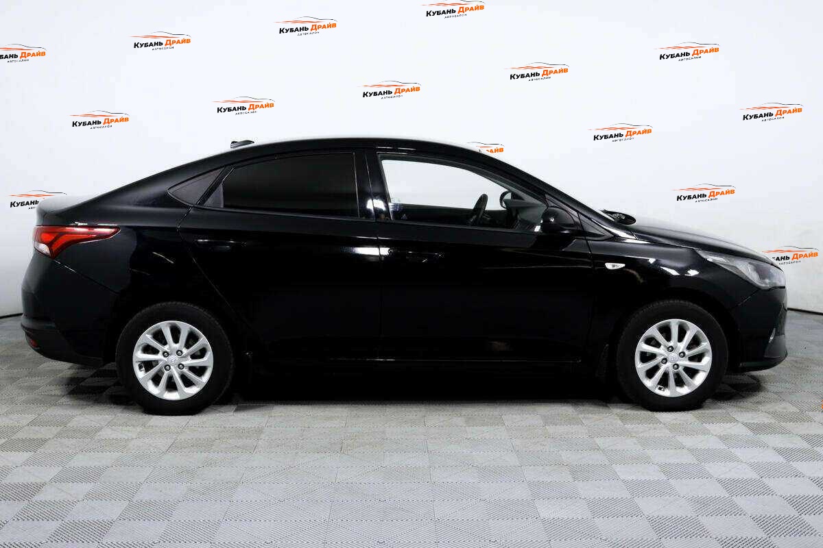 Hyundai Solaris 2021 года с пробегом. Фото: #3