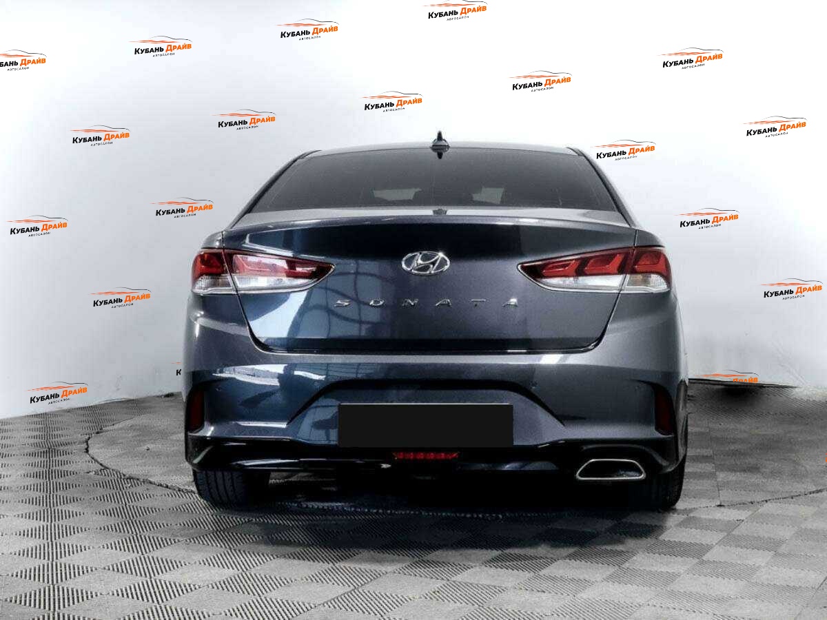 Hyundai Sonata 2018 года с пробегом. Фото: #4