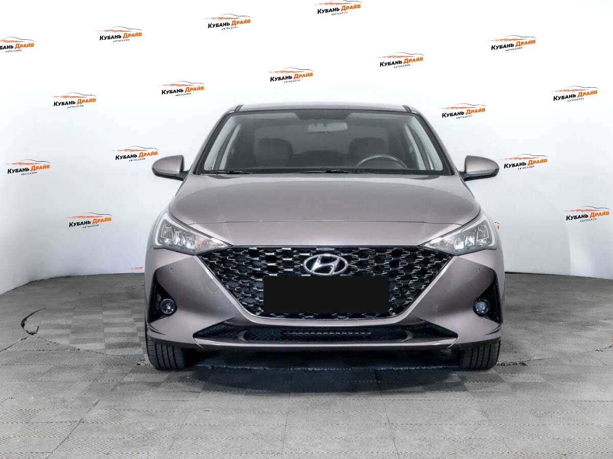 Hyundai Solaris 2020 года с пробегом. Фото: #1