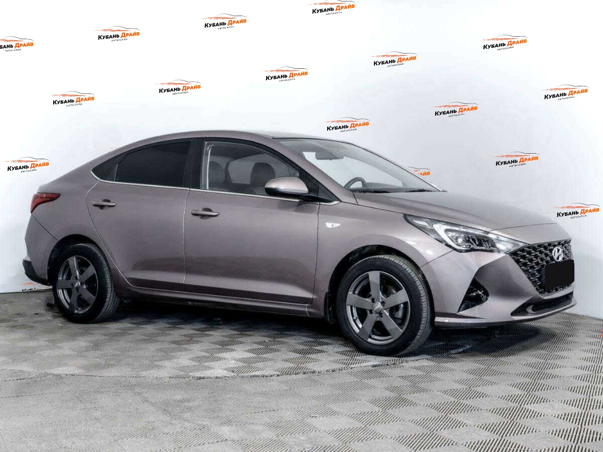 Hyundai Solaris 2020 года с пробегом. Фото: #2