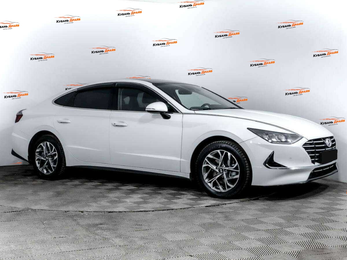 Hyundai Sonata 2021 года с пробегом. Фото: #2