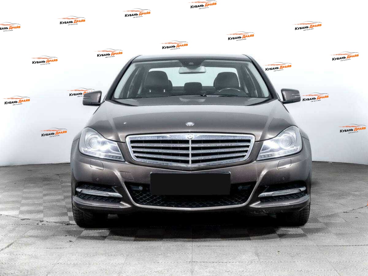 Mercedes-Benz C-Класс 2012 года с пробегом. Фото: #1