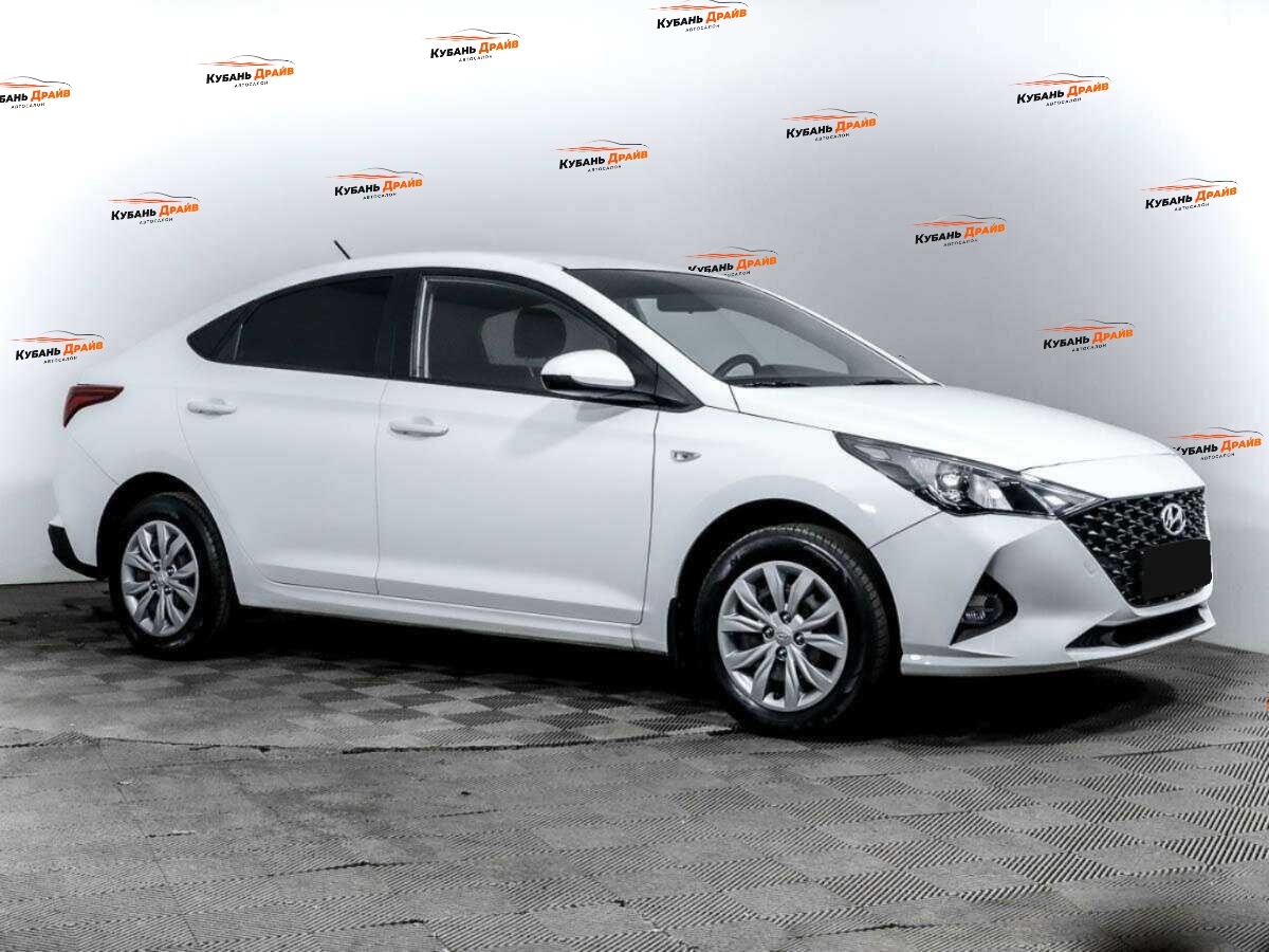Hyundai Solaris 2020 года с пробегом. Фото: #2