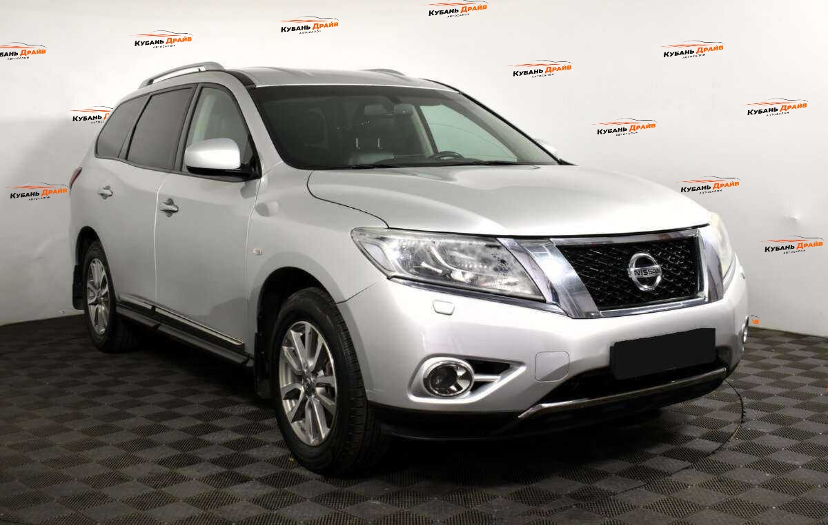 Nissan Pathfinder 2015 года с пробегом. Фото: #2