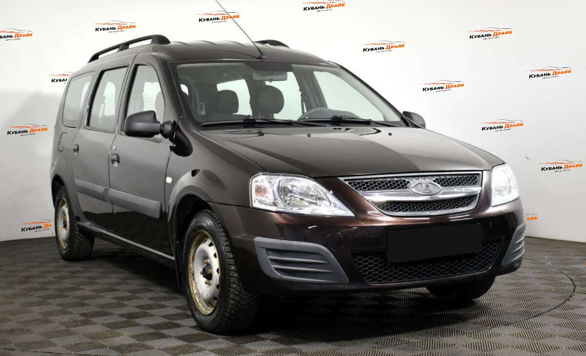Lada (ВАЗ) Largus 2018 года с пробегом. Фото: #2