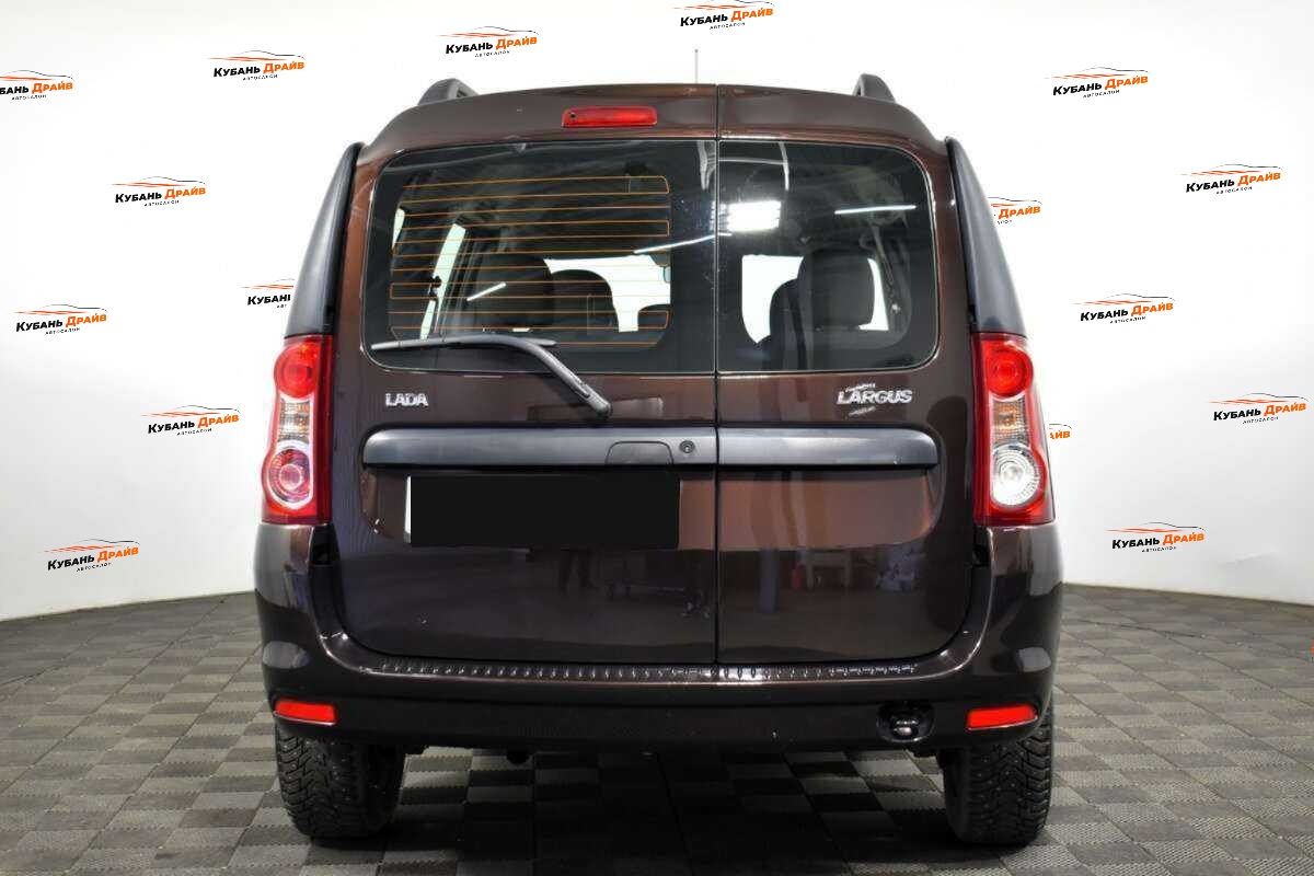 Lada (ВАЗ) Largus 2018 года с пробегом. Фото: #3